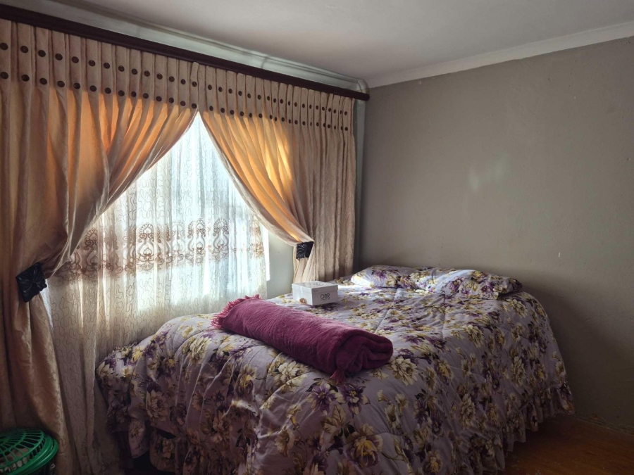 3 Bedroom Property for Sale in Zwide Eastern Cape